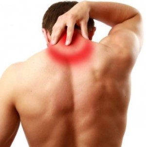 Os sintomas da doença degenerativa do disco cervical da coluna vertebral